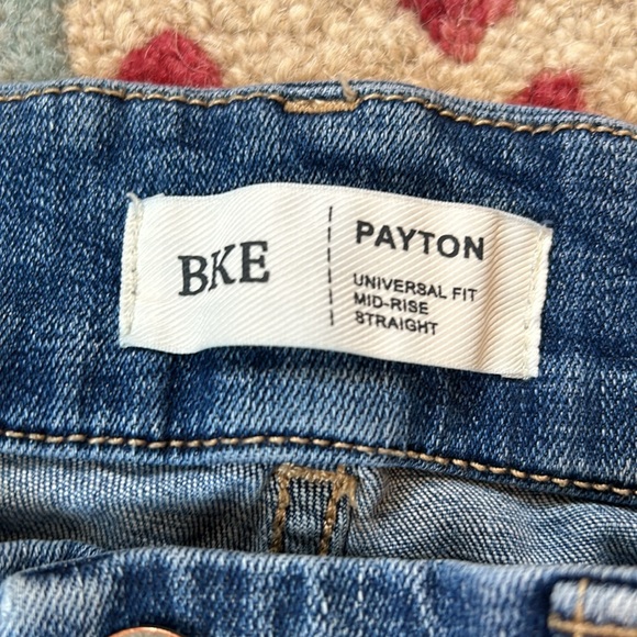 BKE Payton Mid Rise Straight Leg Denim Medium Wash Jeans 27x32 - Picture 4 of 10